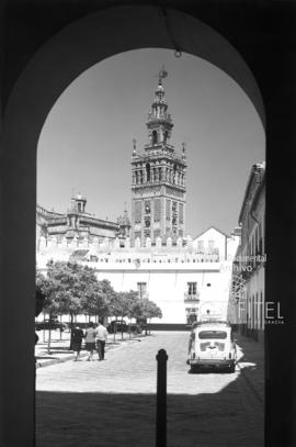 Vista de la catedral y Giralda de Sevilla