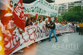 Concentración de delegados de UGT y CCOO ante el Ministerio de Industria en exigencia de un Plan Industrial para Madrid
