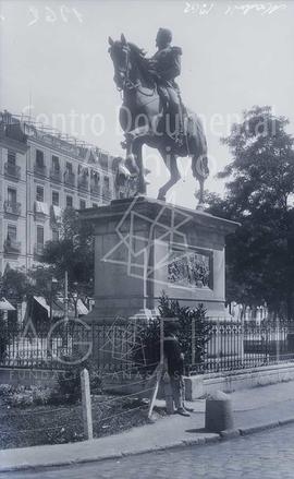 Madrid. Monumento a general Espartero