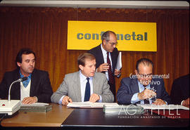 Firma del convenio de la Confederación Española de Organizaciones Empresariales del Metal —CONFEMETAL—  con UGT-Metal