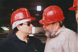 Cándido Méndez y Manuel Fernández visitando una industria