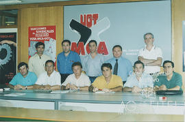 Antonio Ruiz Ocaña con otros delegados