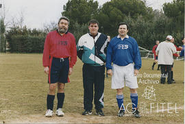 Partido de fútbol con el equipo del Instituto de Formación y Estudios Sociales
