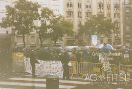 Manifestación en la carrera de San Jeronimo de Madrid para protestar contra el cierre de Carrier