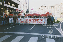 Manifestación por la calle Génova para protestar contra la reforma de la ley de pensiones