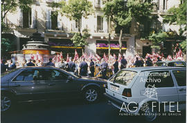 Manifestación de los trabajadores de Sintel en dirección a la sede del Partido Popular en la calle Génova