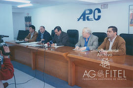 Rueda de prensa en la sede de  APEC