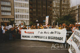 Manifestación del 1º de Mayo de 1996 en A Coruña de FEMCA-UGT bajo el lema “ Primeiro, o emprego ...