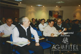 Manuel Gallardo en una reunión